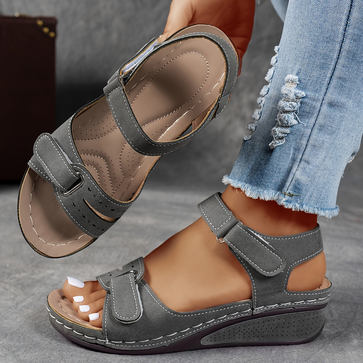 Mirela | Komfortable Sandalen mit Keilabsatz