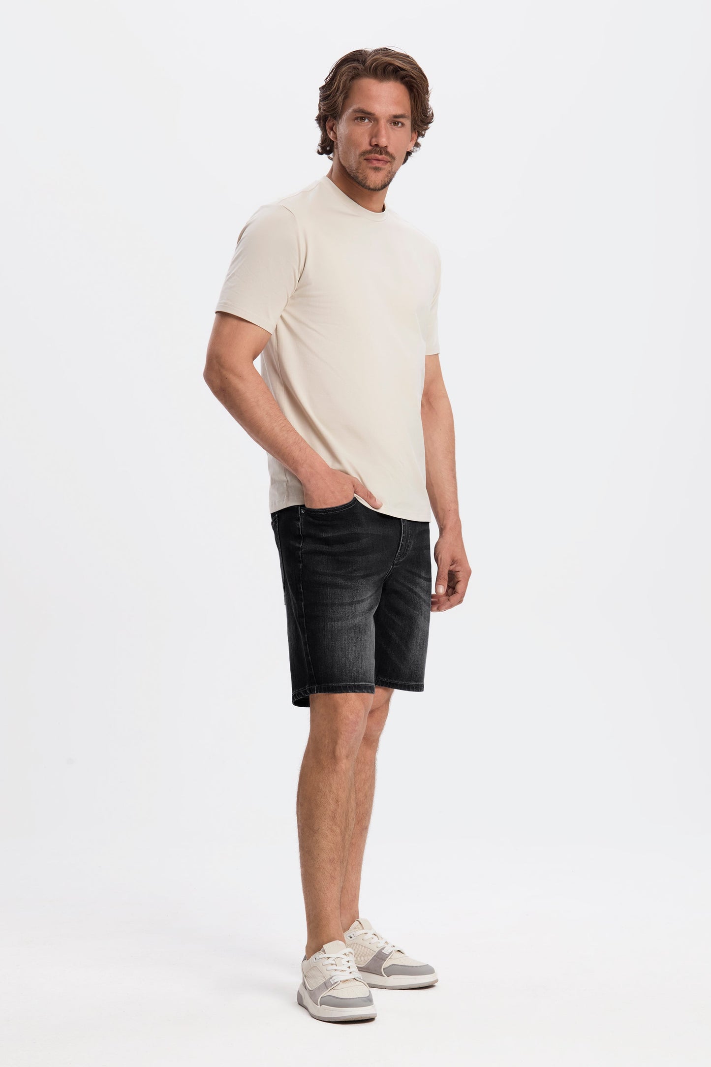 THE JAXON SHORTS