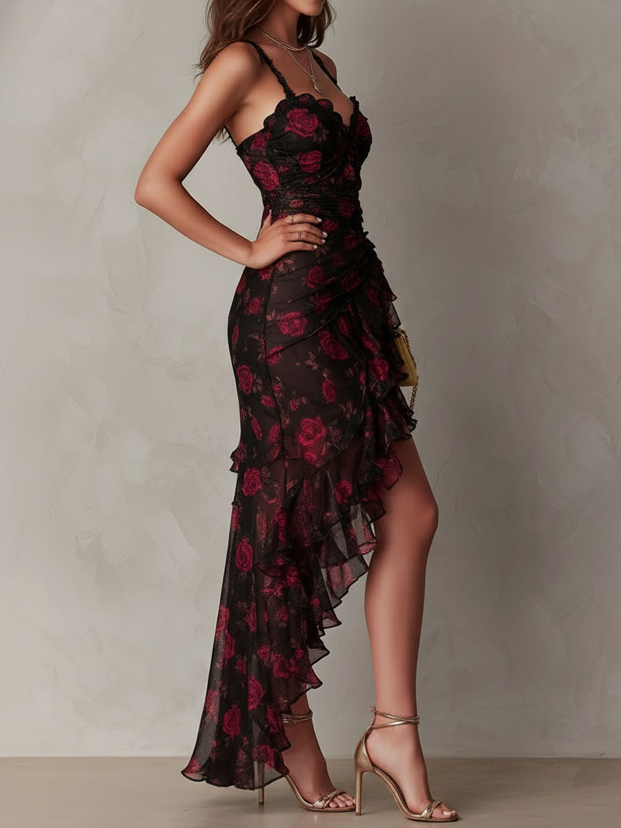 Vestido elegante negro y rojo con estampado floral, fruncidos y dobladillo con volantes